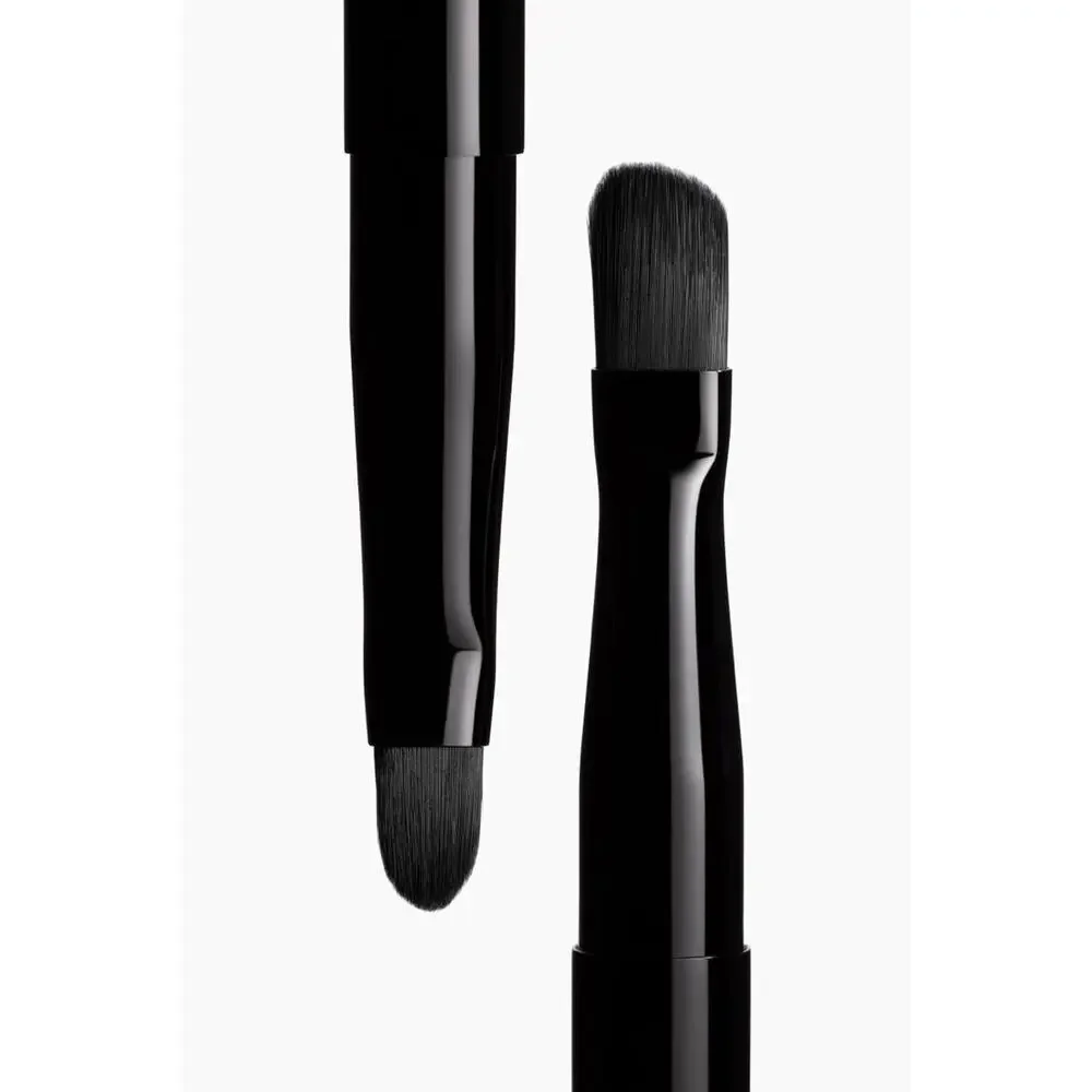 Title chanel dual ended lip brush